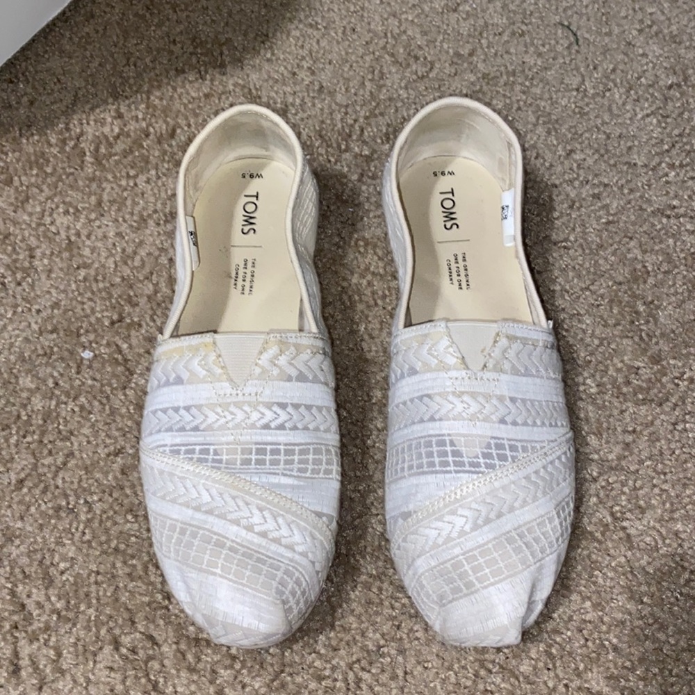 Tom’s Women Shoes